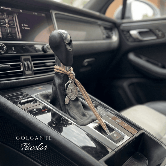 Colgante Sagrada Familia - La Virgen